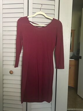 Women's Burgundy Long-Sleeve Midi Dress with Back Strap Detail